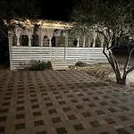 Marty House * Drage