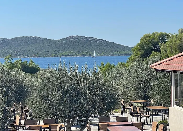 Marty House Кемпинг Драге