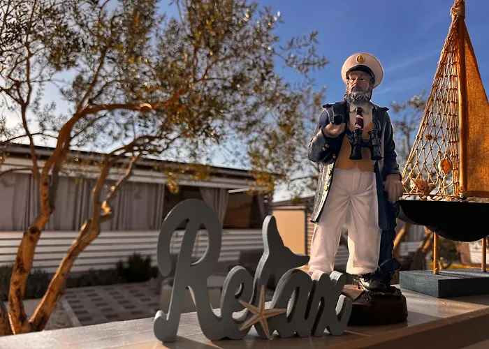 Kamp Marty House Drage